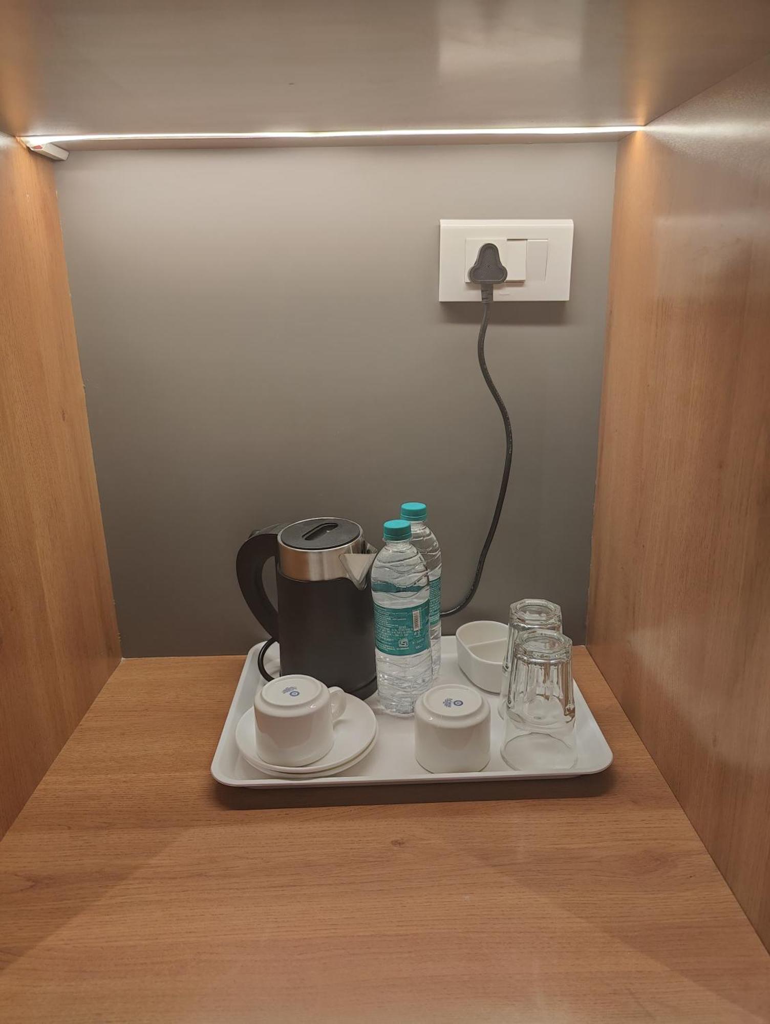Hotel La Premier Haydarabad Dış mekan fotoğraf